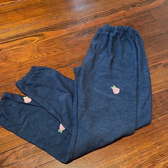 Chasor Kid’s Blue Pants and Zip Up Sweatshirt Size 7